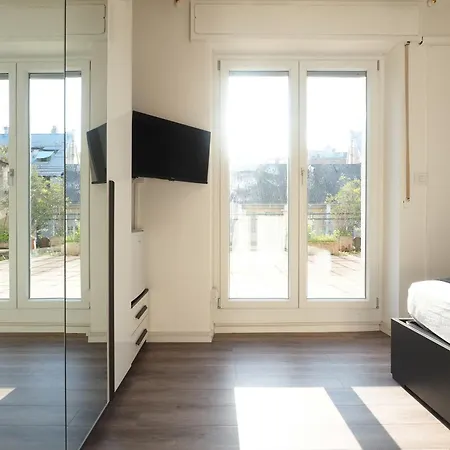 Plana - Tennis Club Guest house